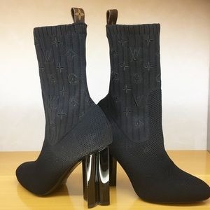 Louis Vuitton  silhouette boot